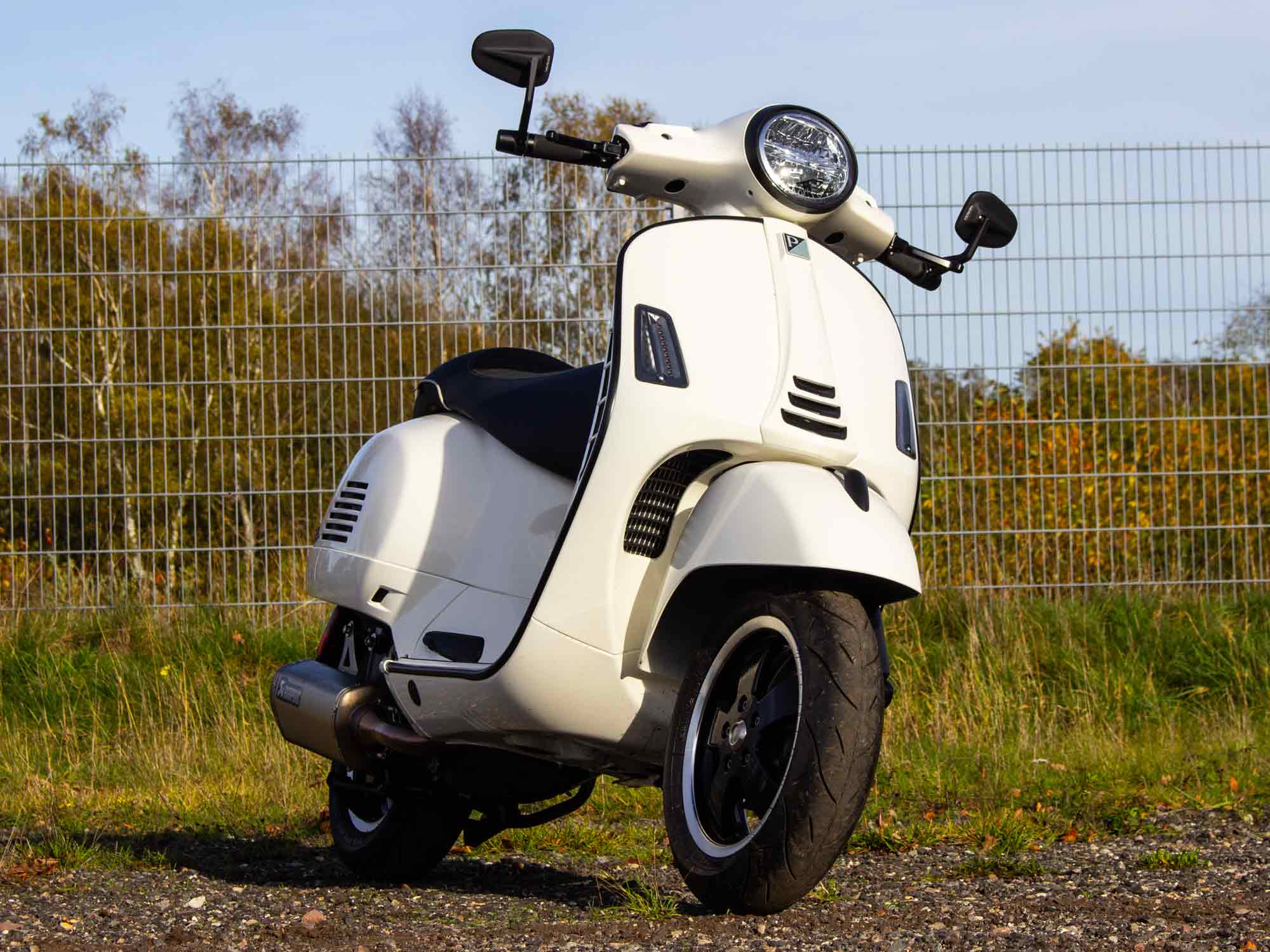 Custom Vespa GTS 300 HPE Scooter & Service