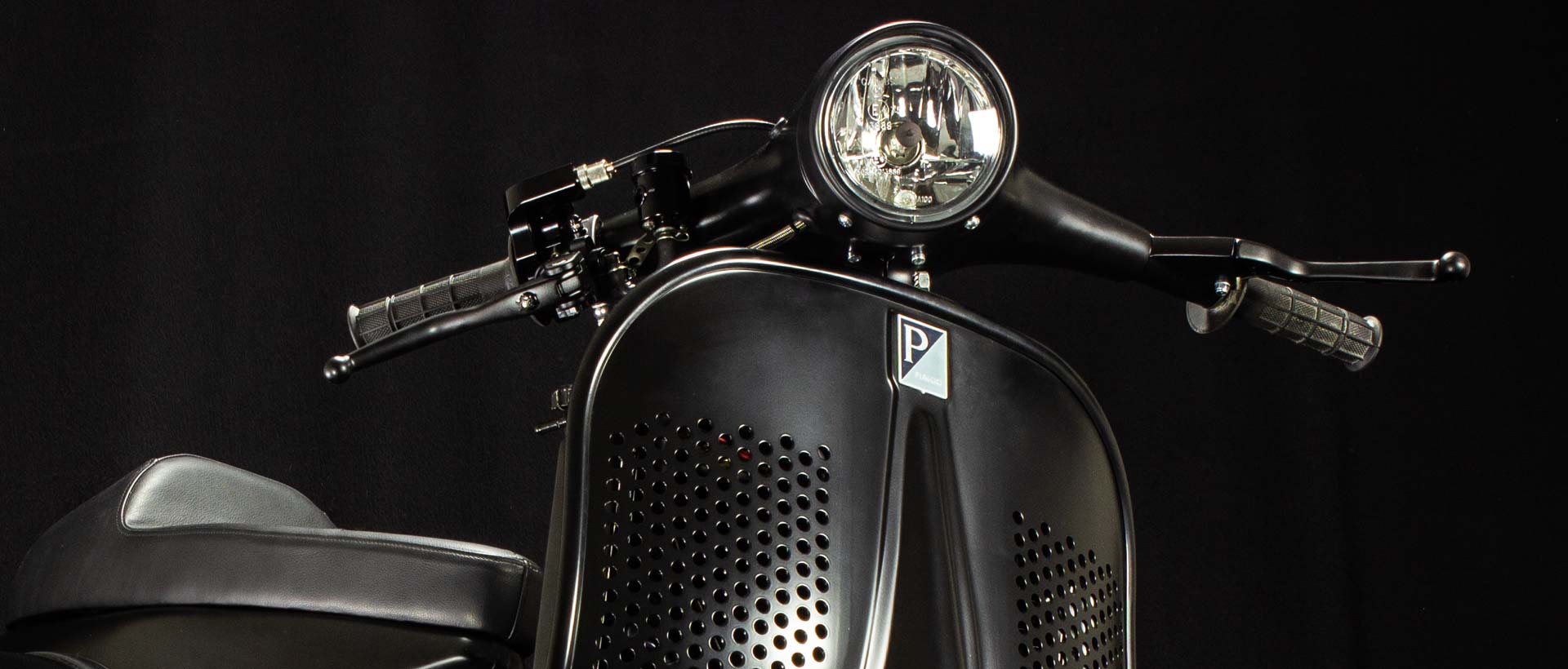 Custom Vespa PS 240 mit Wasserkühlung