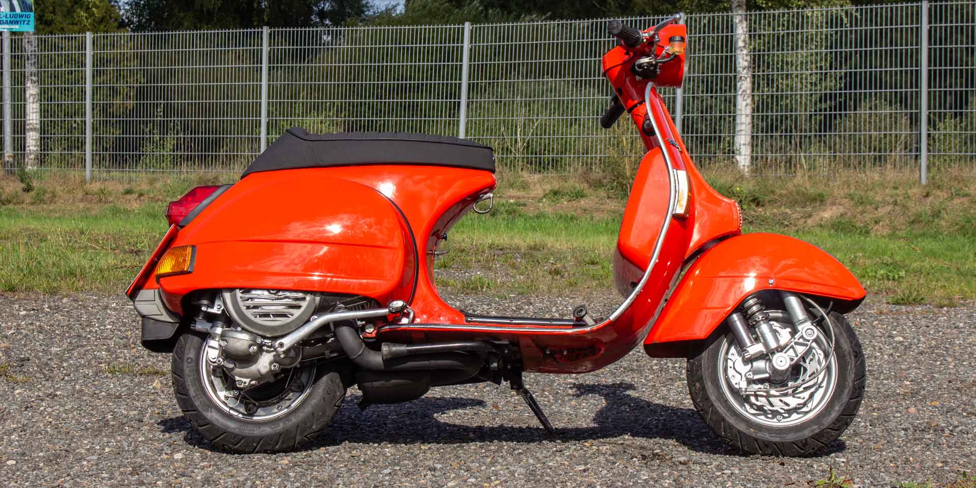 Custom Vespa PX 200 mit Quattrini Zylinder und Scheibenbremse