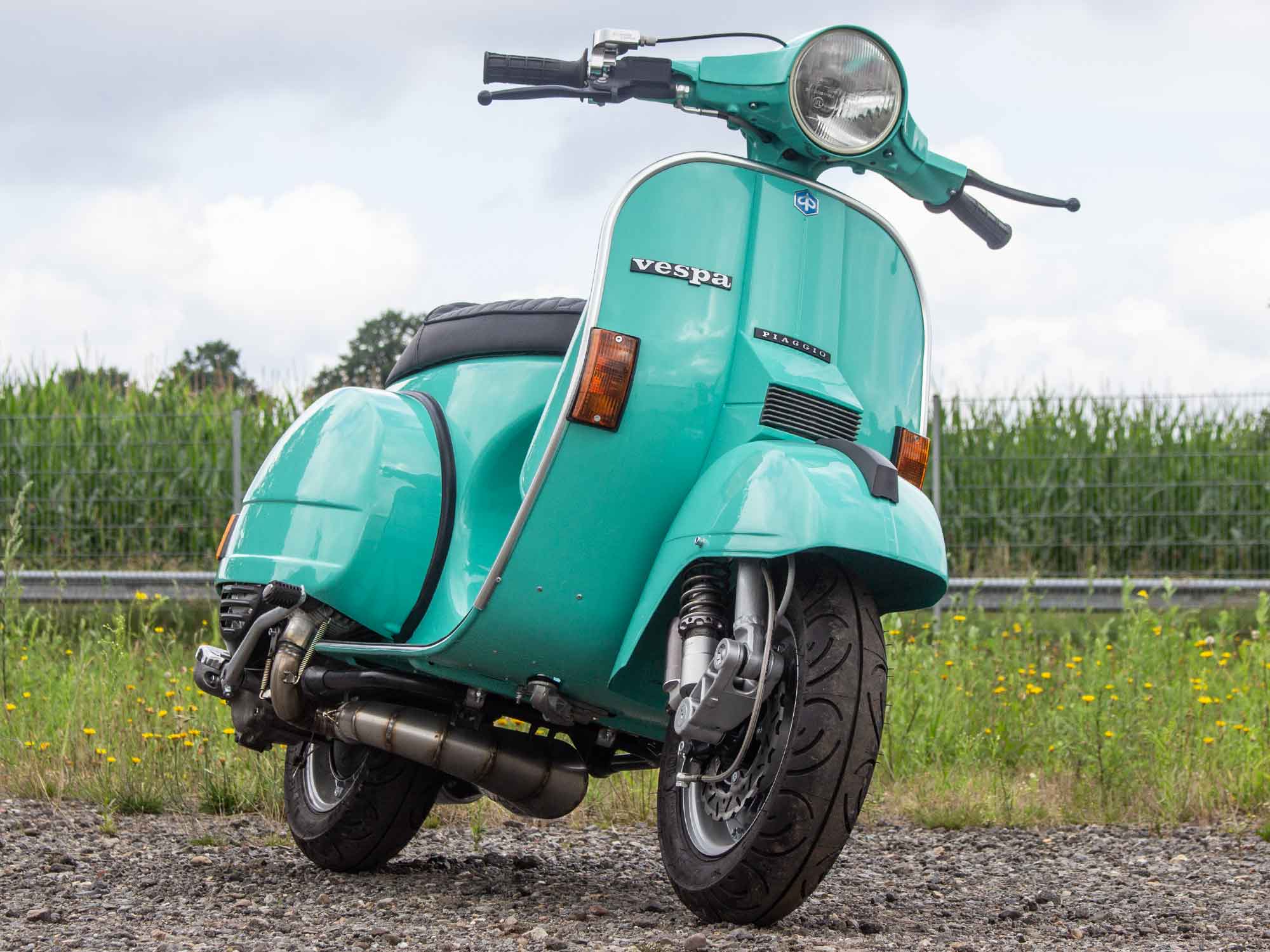 Vespa Umbau PX 221ccm mit Scheibenbremse und Rennauspuff Scooter & Service