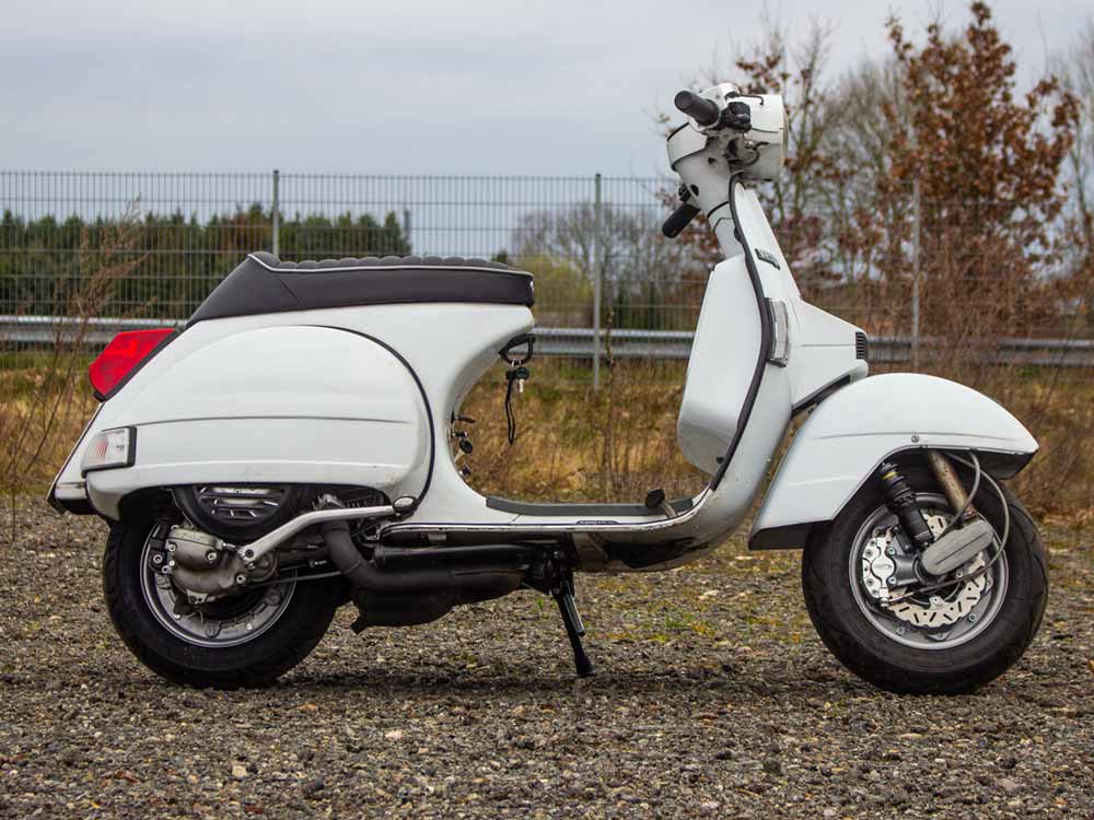 Custom Vespa PX 244 Quattrini mit Schreibenbremse