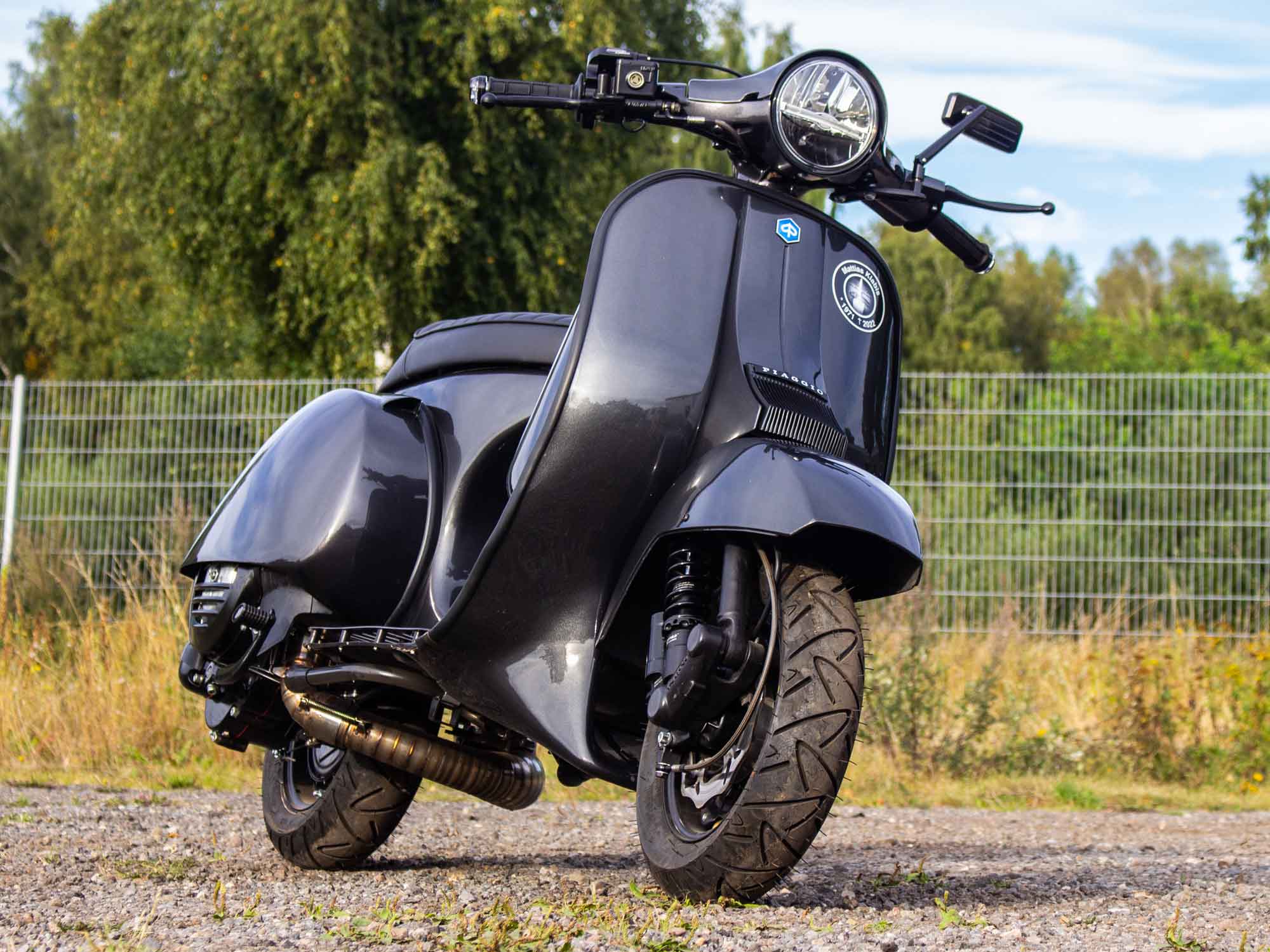 Custom Vespa PX mit BFA 306ccm Motor und handgefertigtem Curley Auspuff Scooter & Service