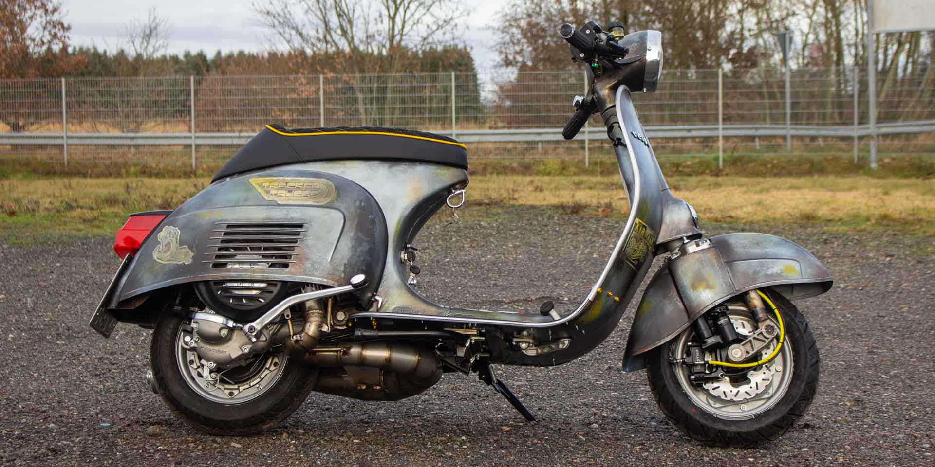 Custom Vespa Sprint 244 Rawstyle