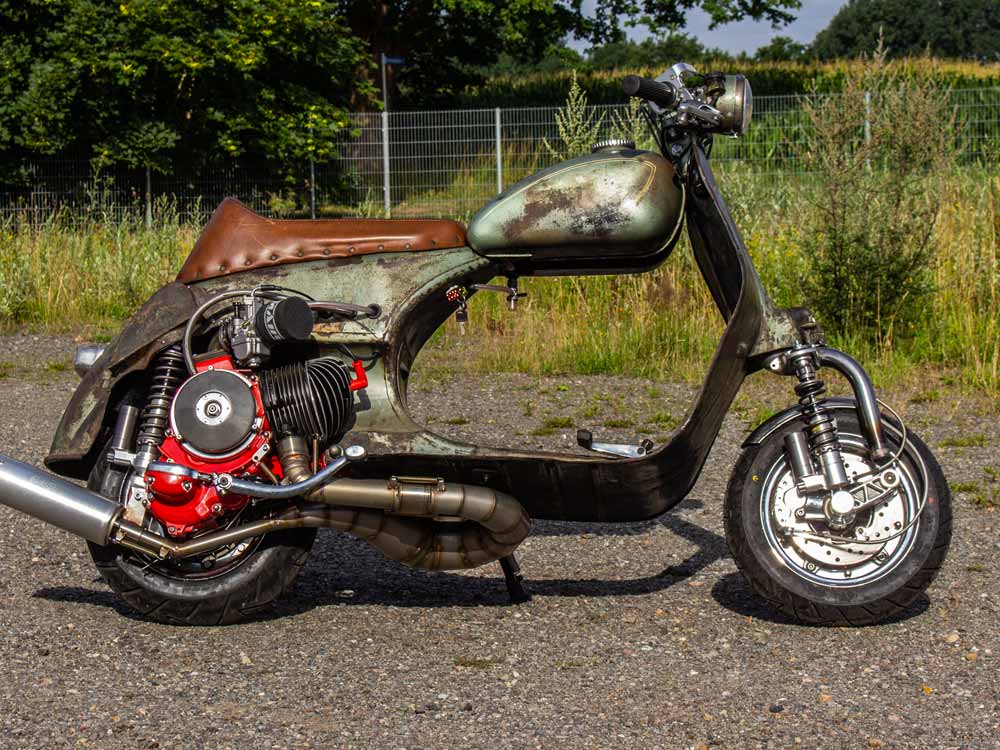 Custom Vespa Rusty Nail mit 244ccm Quattrini Motor