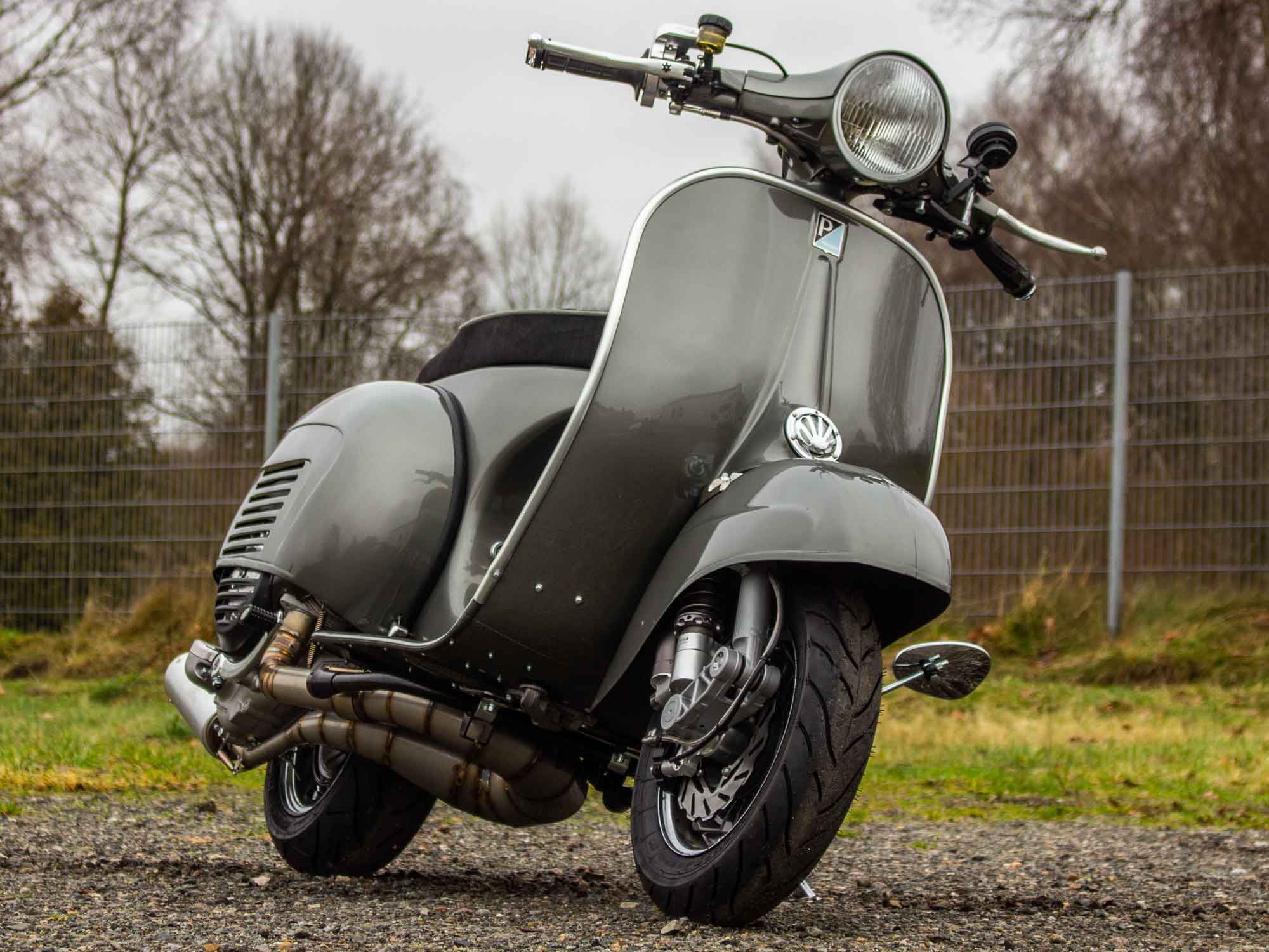 Custom Vespa Conversion GS 244ccm in Porsche Felsengrün
