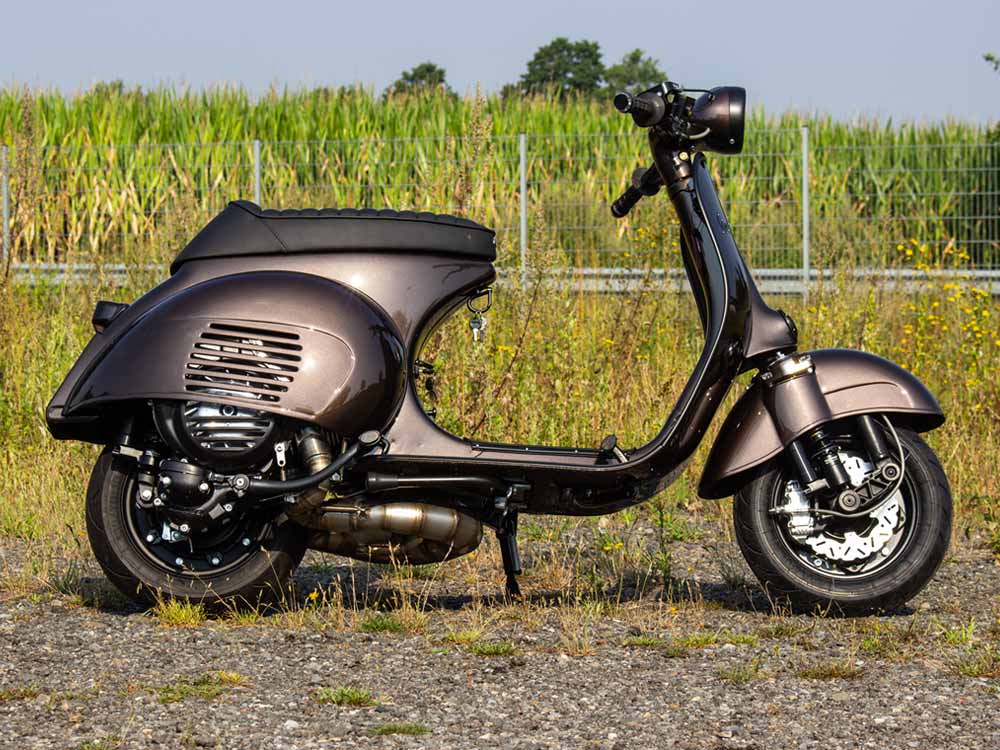 Custom Vespa VNB 244ccm Quattrini in Braun Metallic