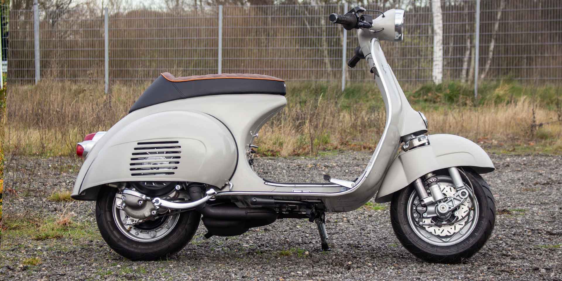 Custom Vespa VNB 244 grau mit Scheibenbremse