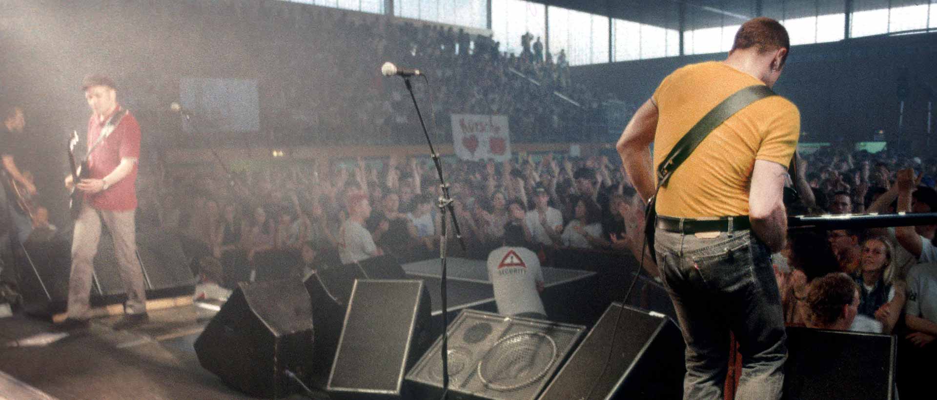 Konzert der Band The Colour Red