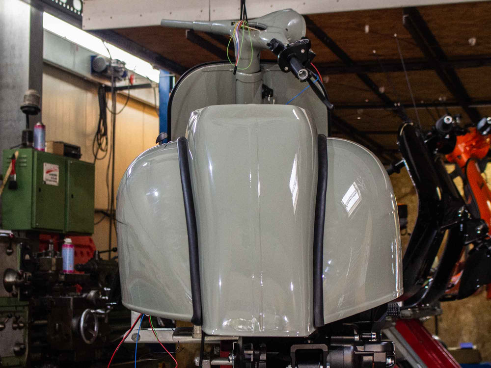 Vespa VNB 221 Betongrau