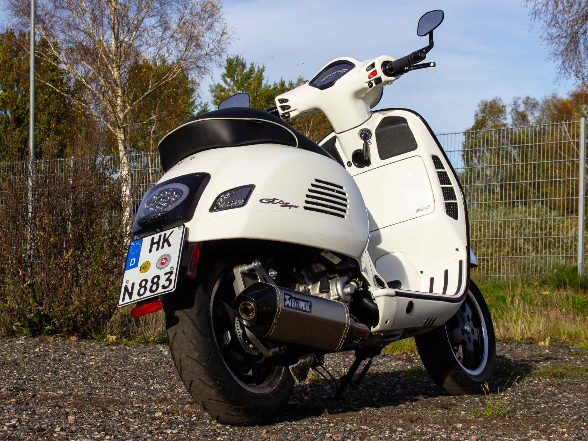 Custom Vespa GTS 300 HPE Scooter & Service