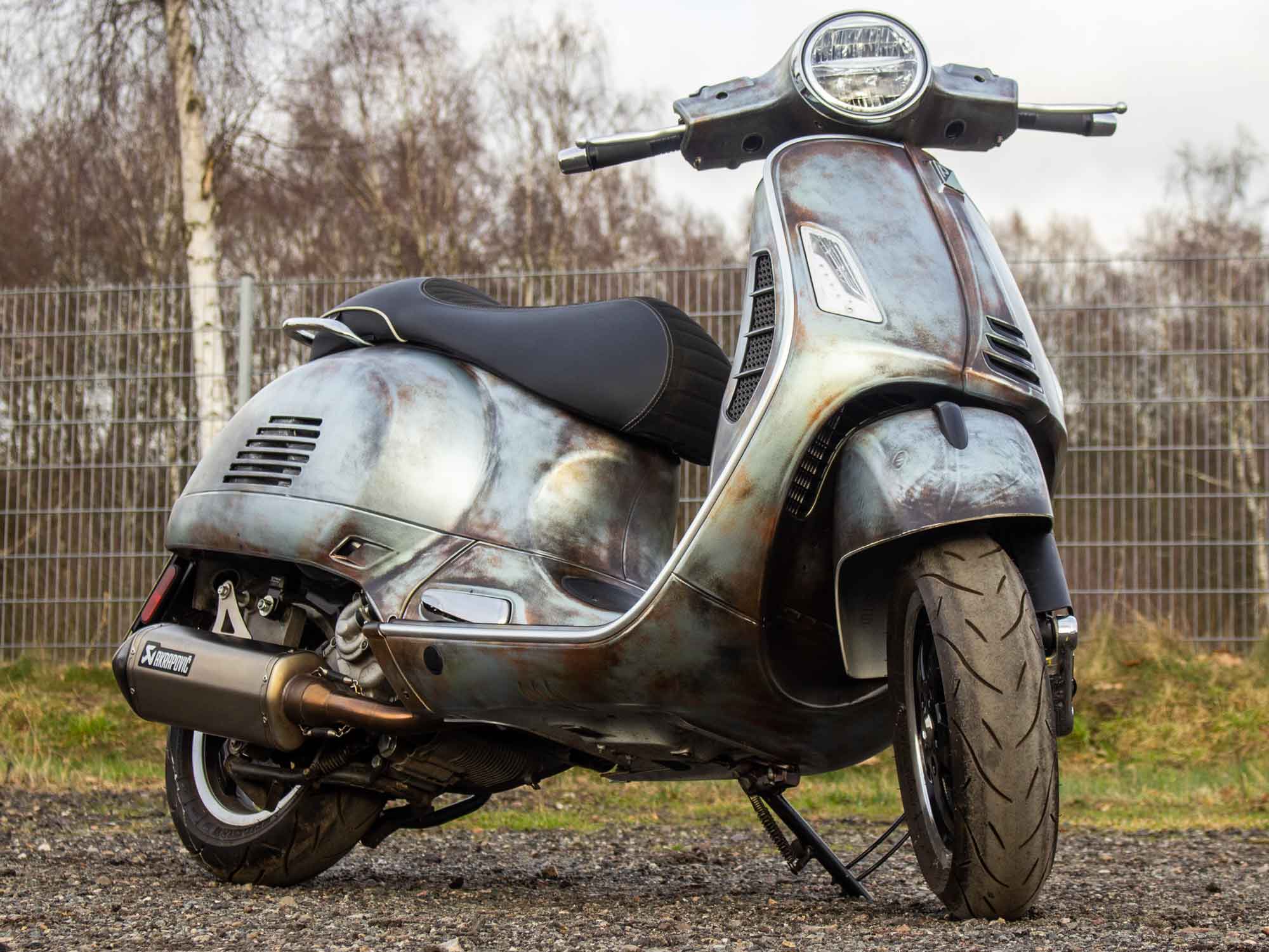 Custom Vespa GTS 300 HPE Scooter & Service