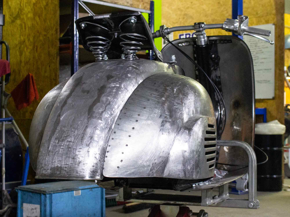 Custom Vespa Superlow GS 306 Scooter & Service