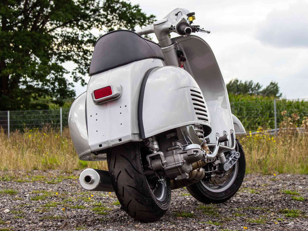 Custom Vespa VNB 244 Mercedes Silbergrau Scooter & Service