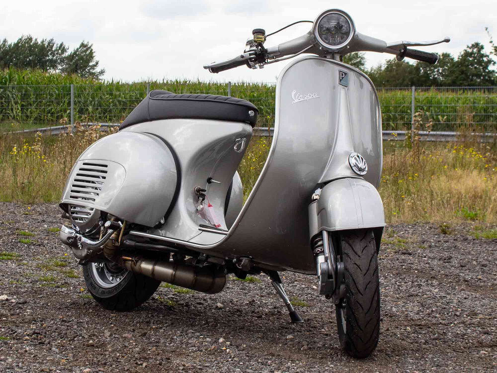 Custom Vespa VNB 244 Mercedes Silbergrau Scooter & Service
