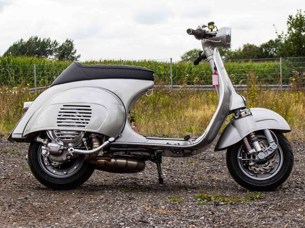 Custom Vespa VNB 244 Mercedes Silbergrau Scooter & Service