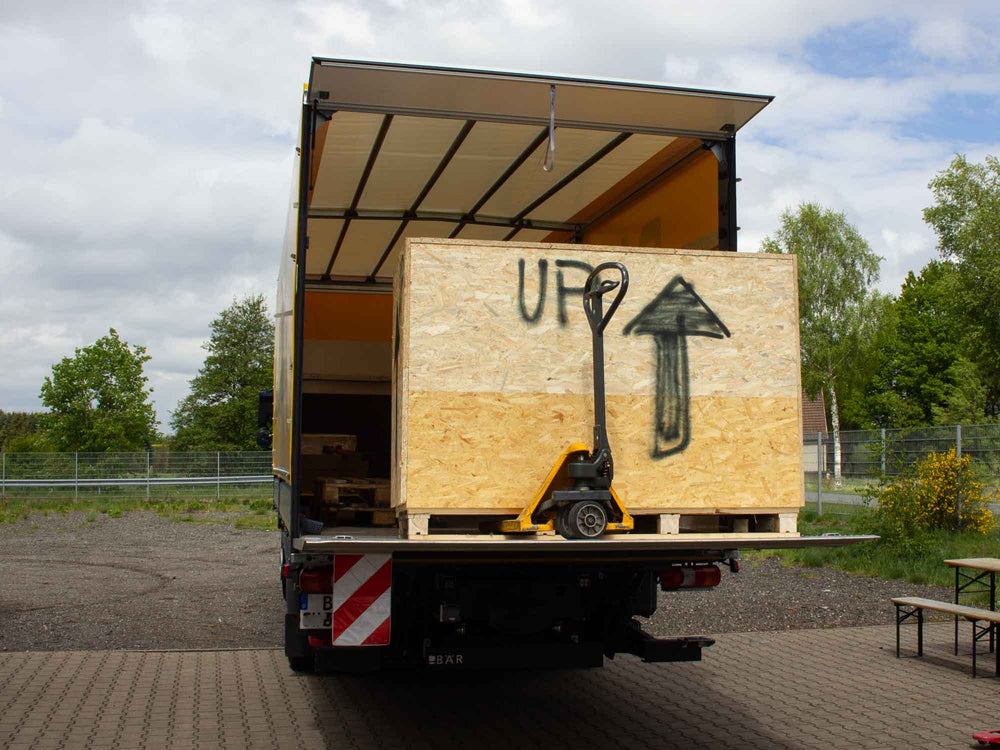 Superlow Series - Transport in die USA Scooter & Service