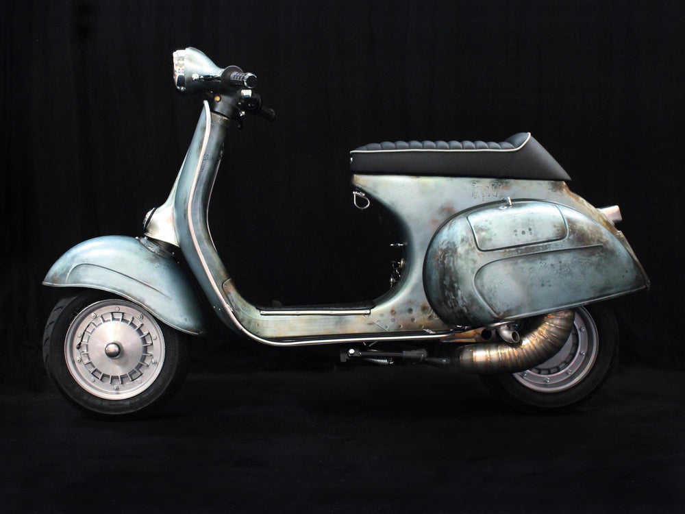 Custom Vespa VNB 260 Azzurro Metallizzato Scooter & Service