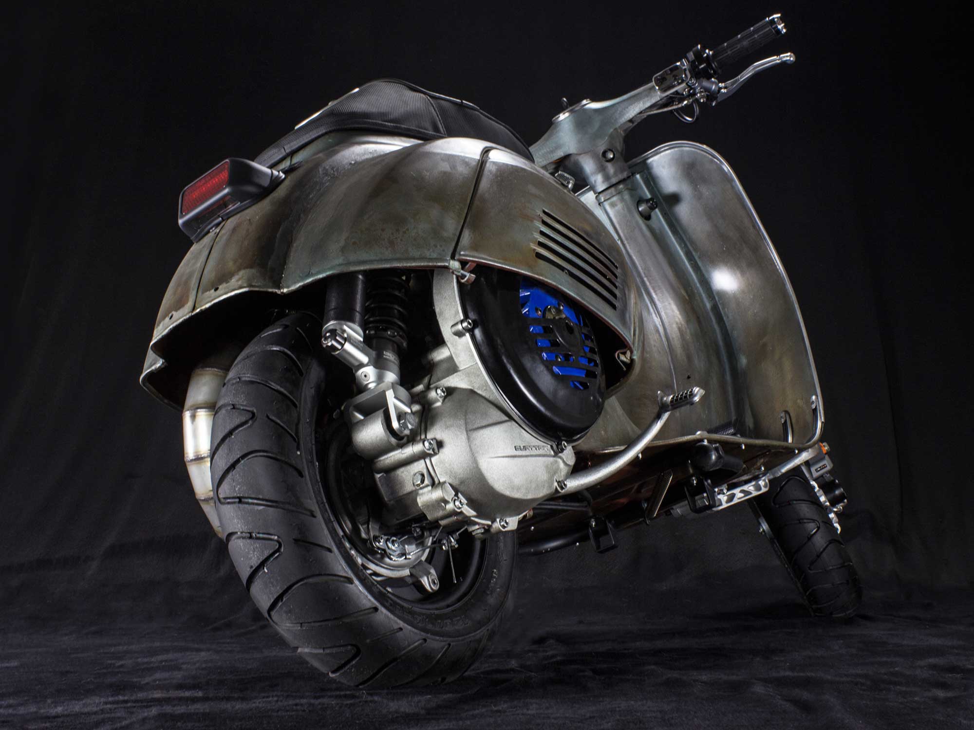 Custom Vespa Rawtsyle mit Quattrini M200 Motor