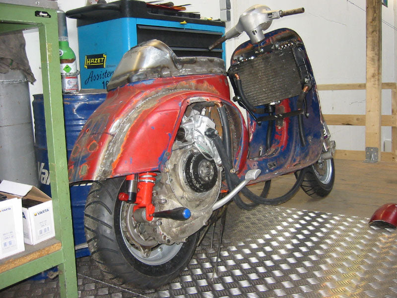 Custom Vespa 138N Umbau vor Lackierung