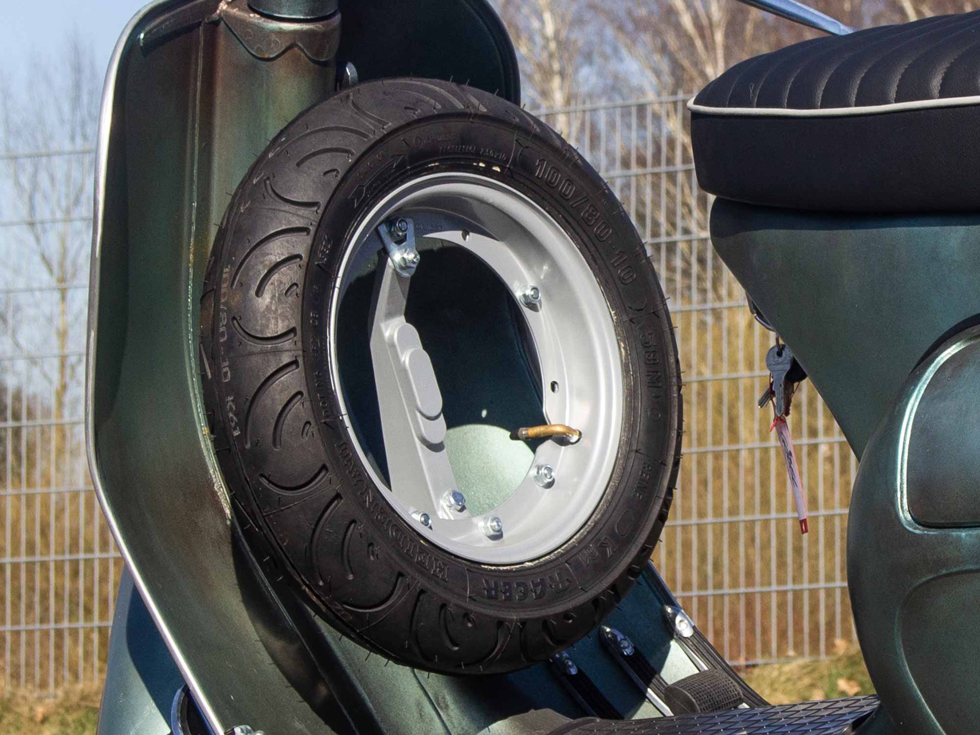 Reserverad Scooter & Service