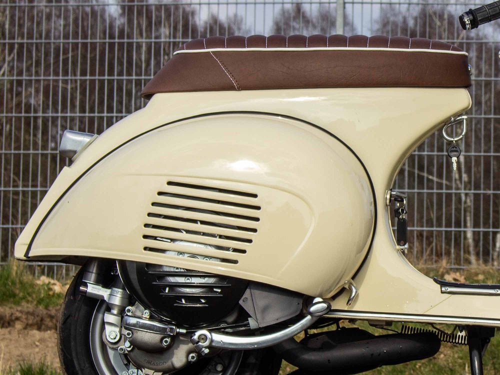 Streamline Seats Vespa Sitzbänke Scooter & Service