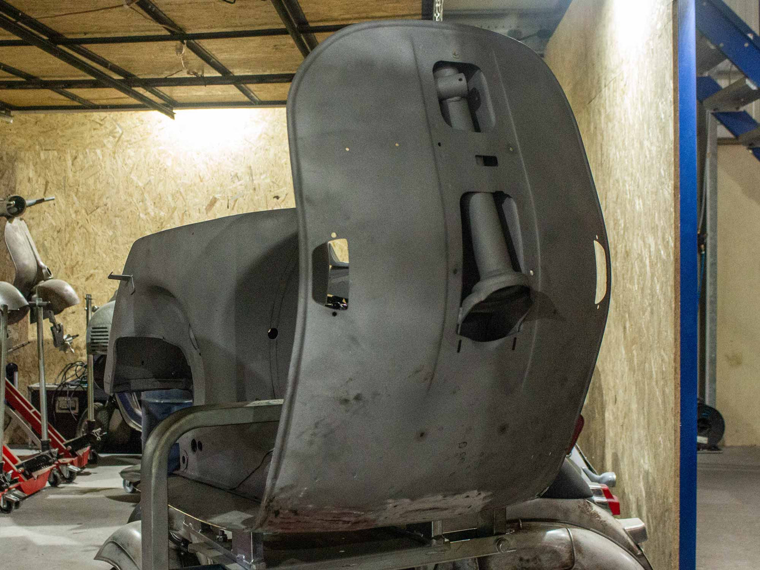 Angelieferter gebrauchter Vespa PX Rahmen Scooter & Service