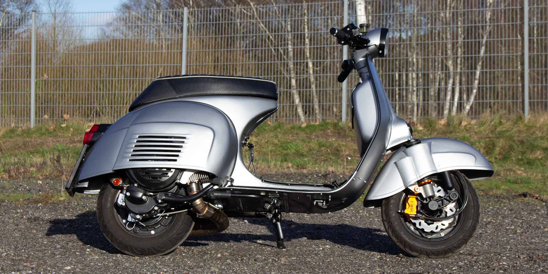 Custom Motovespa mit BFA 306ccm Motor und Scheibenbremse