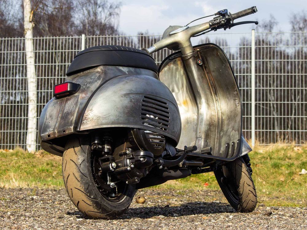 Custom Vespa Umbau VNB 125ccm mit Scheibenbremse Rawstyle 