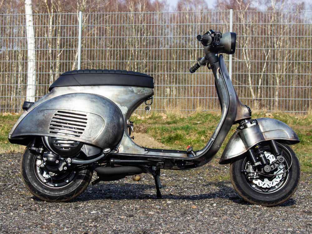 Custom Vespa Umbau VNB 125ccm mit Scheibenbremse Rawstyle 