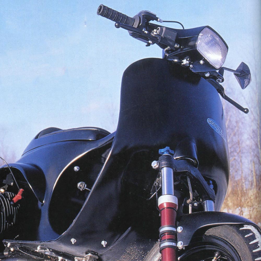 Bericht Custom Vespa 230N im Scootering Magazin