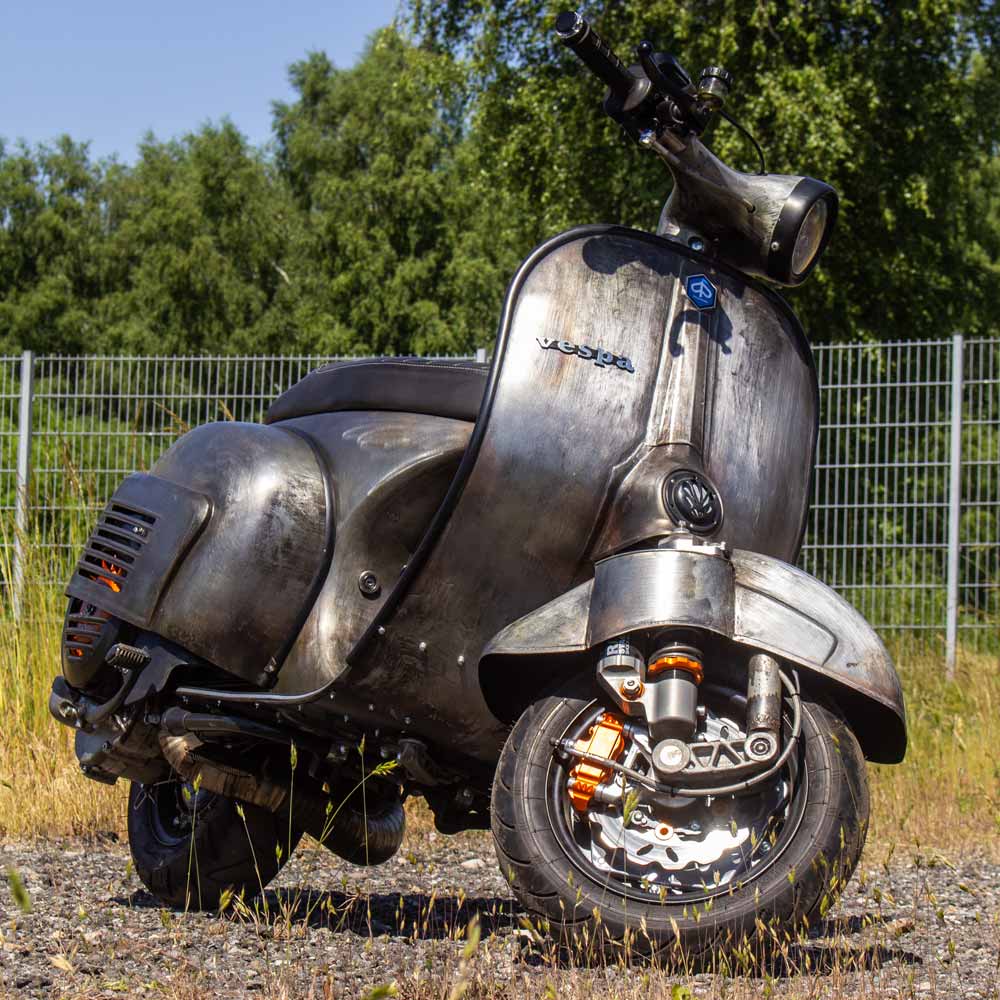 Custom Vespa BFA 306 Raw Metal Style
