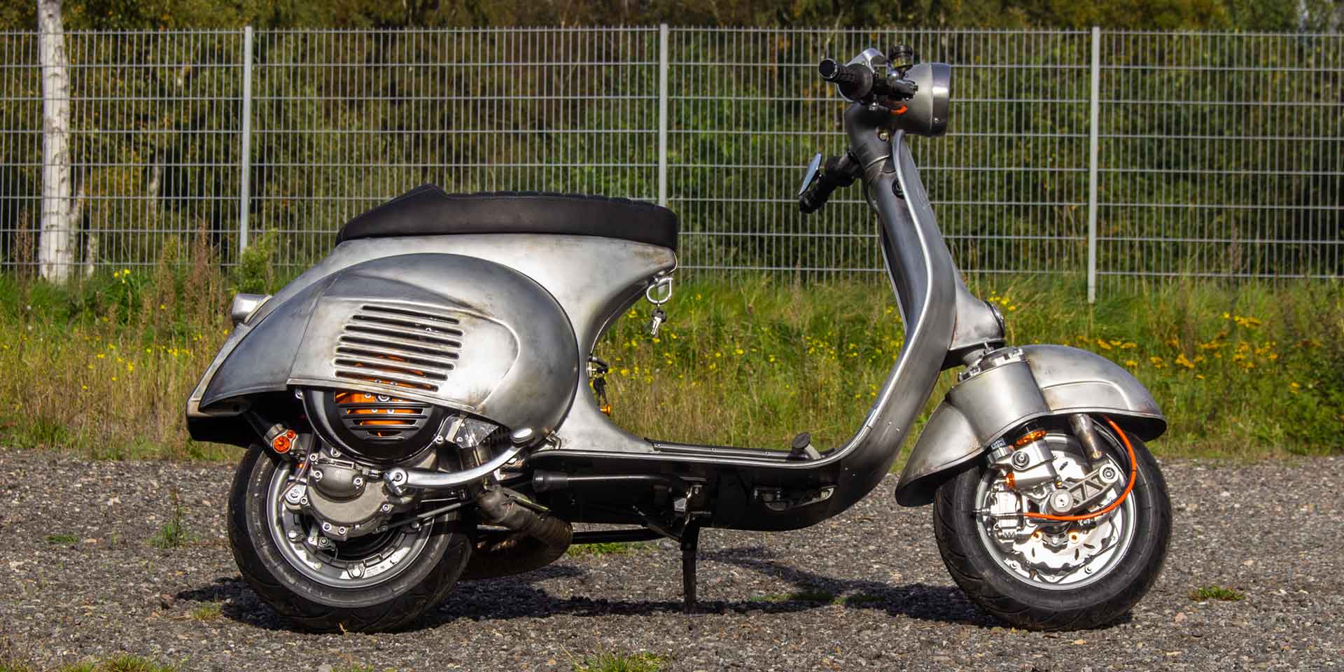 Custom Vespa VNB 306ccm Mercedes Silbergrau Rawstyle