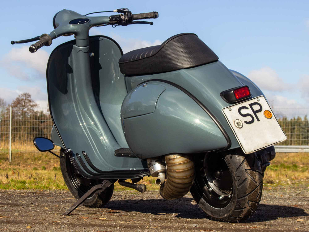 Custom Vespa GS 244ccm mit Scheibenbremse in Mini Sage Green