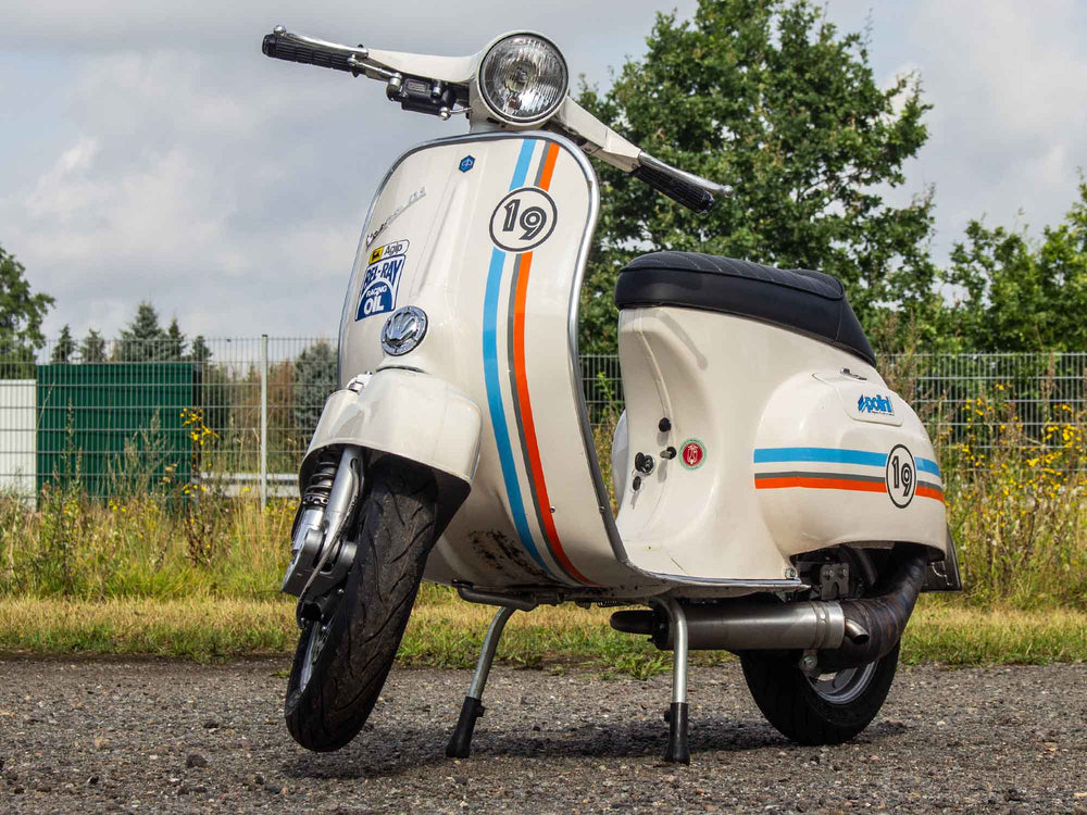 Custom Vespa Umbau Primavera mit Egig 170ccm Motor und Scheibenbremse