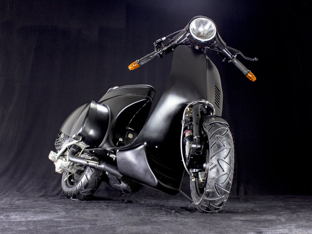 Custom vespa Tuning PX 221 Racer in Mattschwarz