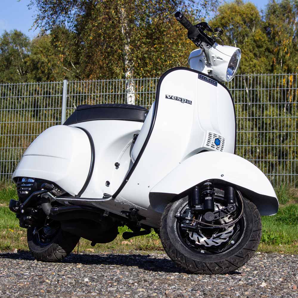 Vespa PX Tuning mit Malossi 221ccm-Motor und Scheibenbremse