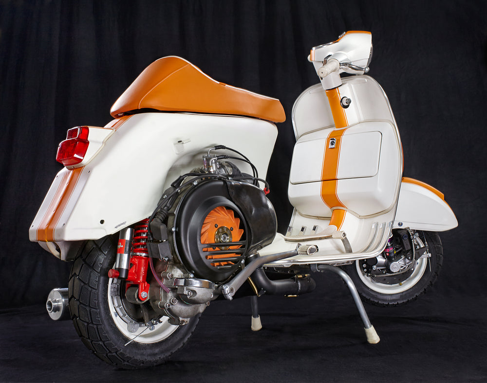 VESPA PX 200 MATTWEISS Scooter & Service