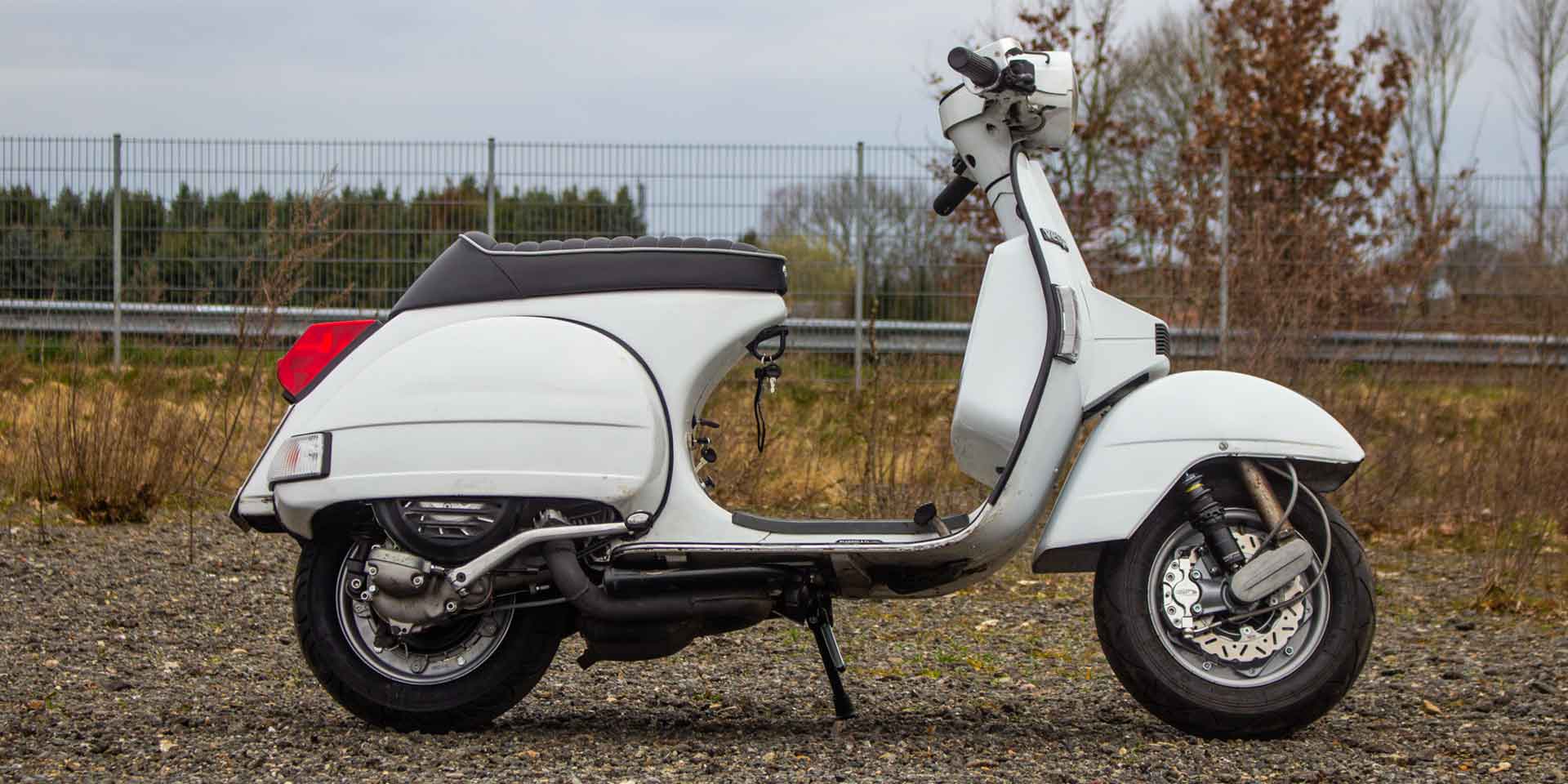 Custom Vespa PX 244 Quattrini mit Schreibenbremse