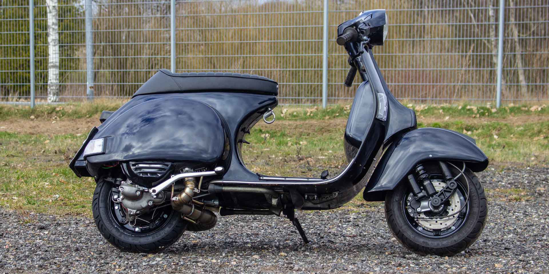 Custom Vespa PX 244 in Midnight Blue
