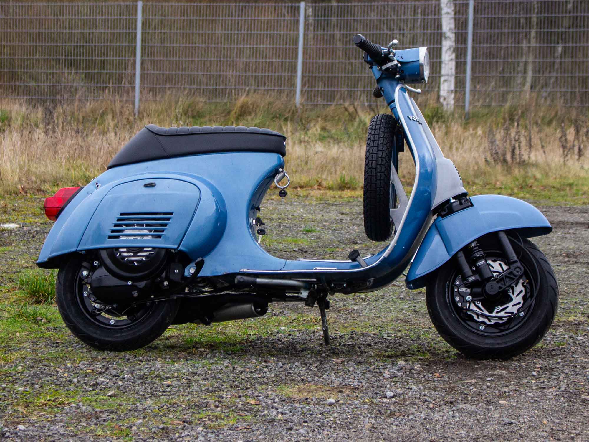 Custom Vespa 50N mit 170ccm Egig Motor und Scheibenbremse