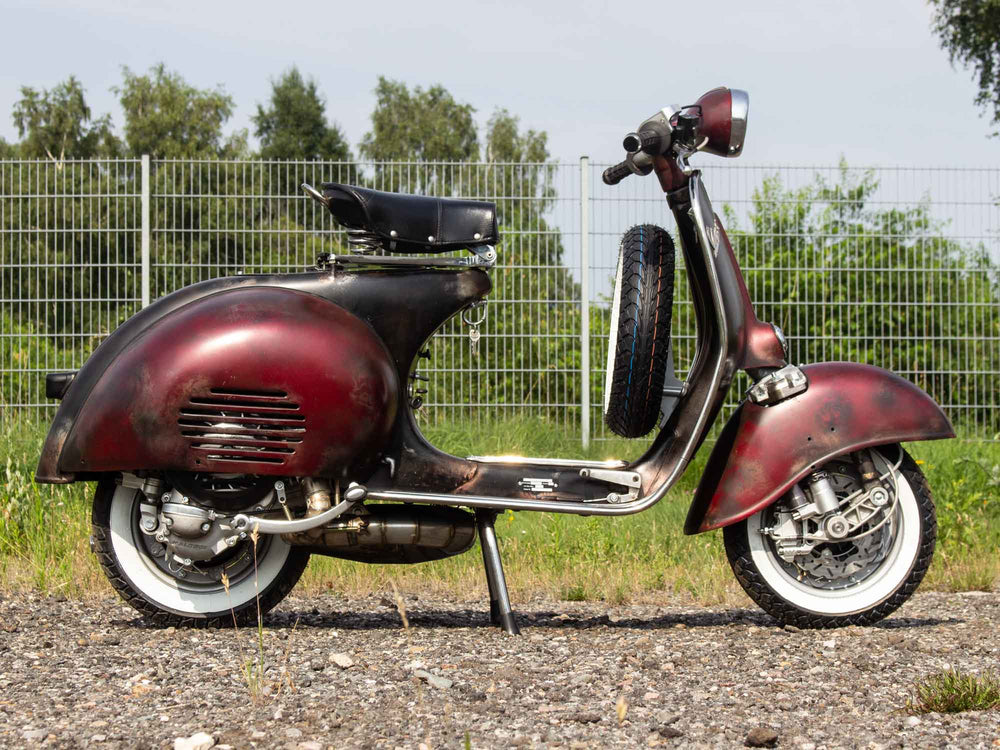 Custom Vespa Tuning 244ccm Rawstyle mit Scheibenbremse und Rennauspuff
