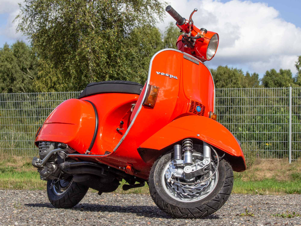 Custom Vespa Tuning mit Quattrini 244ccm Motor und Scheibenbremse