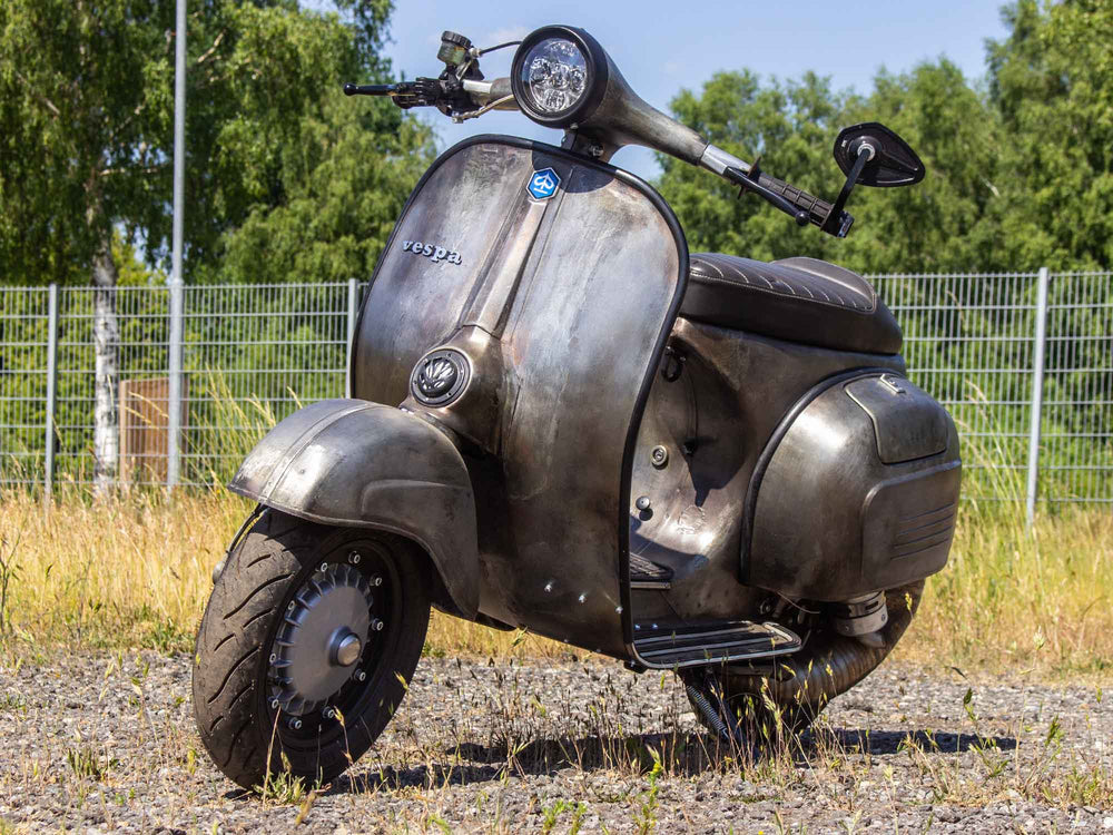 Custom Vespa Tuning Projekt BFA 306ccm Rawstyle mit Scheibenbremse und verlängertem Radstand
