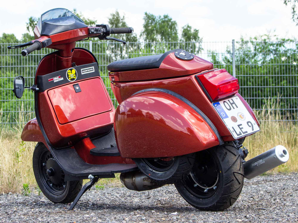 Custom Vespa T5 mit 306ccm BFA Motor, Scheibenbremse und Sitzbanktank