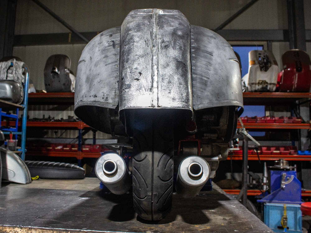 Vespa PX Umbau mit Quattrini 244ccm Motor und zwei Endschalldämpfern