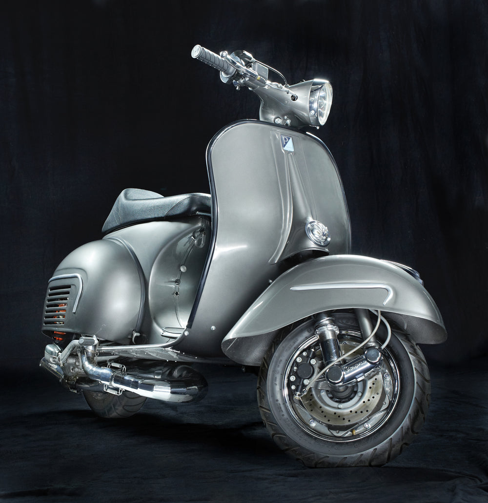 Custom Vespa Tuning GS 160 mit 221ccm Motor und Scheibenbremse