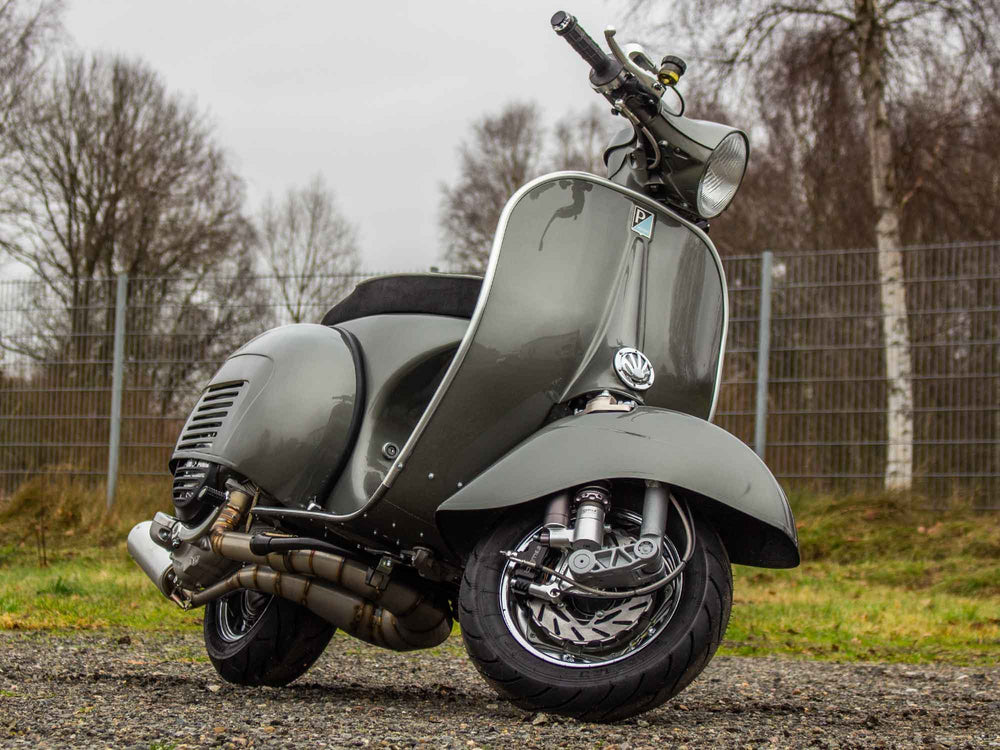 Custom Vespa Conversion GS 244ccm in Porsche Felsengrün