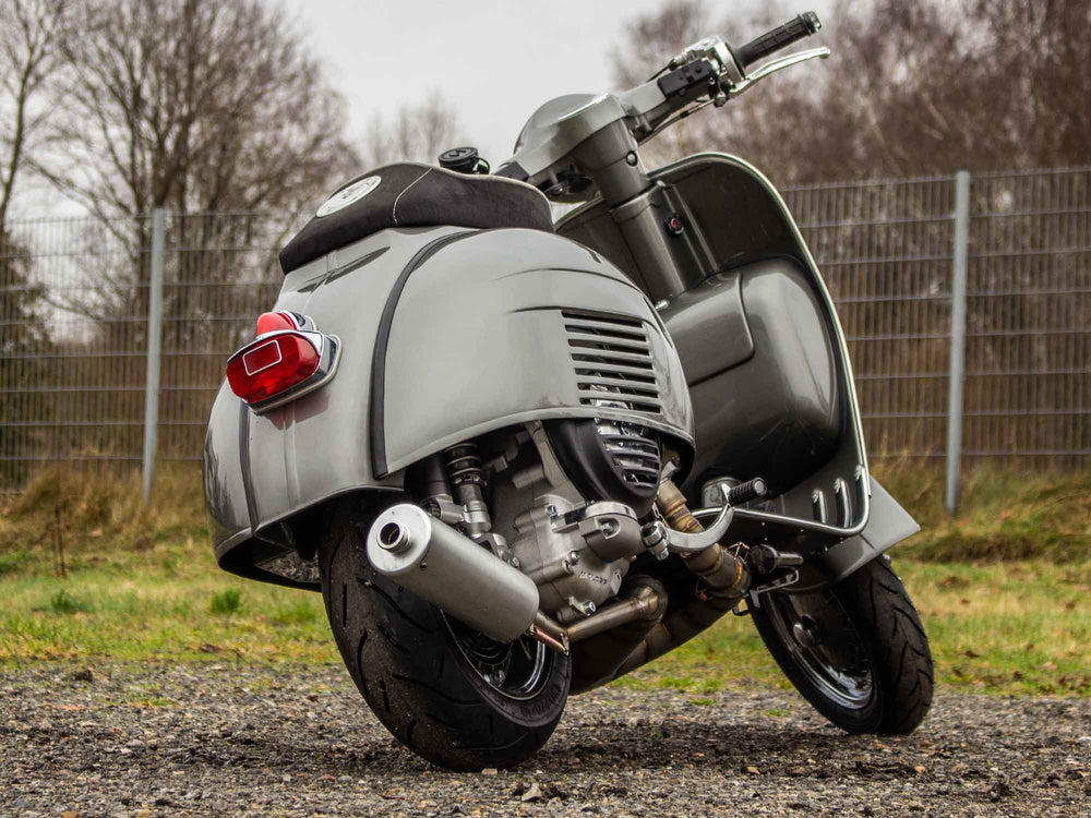 Custom Vespa Conversion GS 244ccm in Porsche Felsengrün