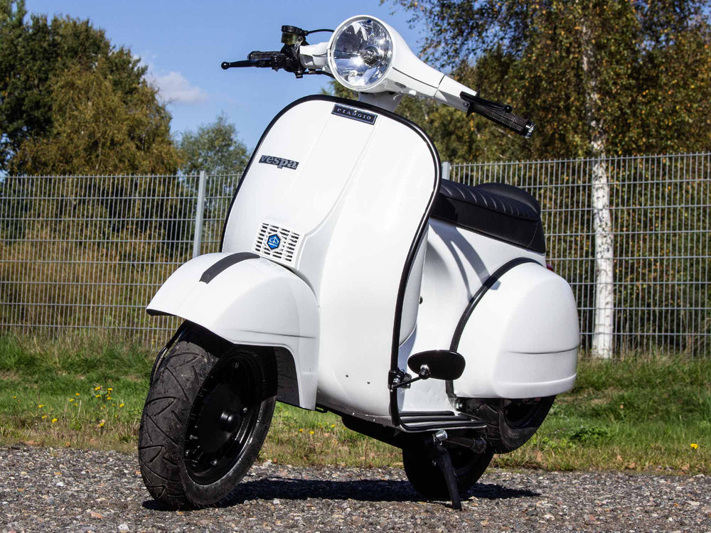 Custom Vespa Tuning Projekt PX 221ccm mit Scheibenbremse in Piaggio Weiß