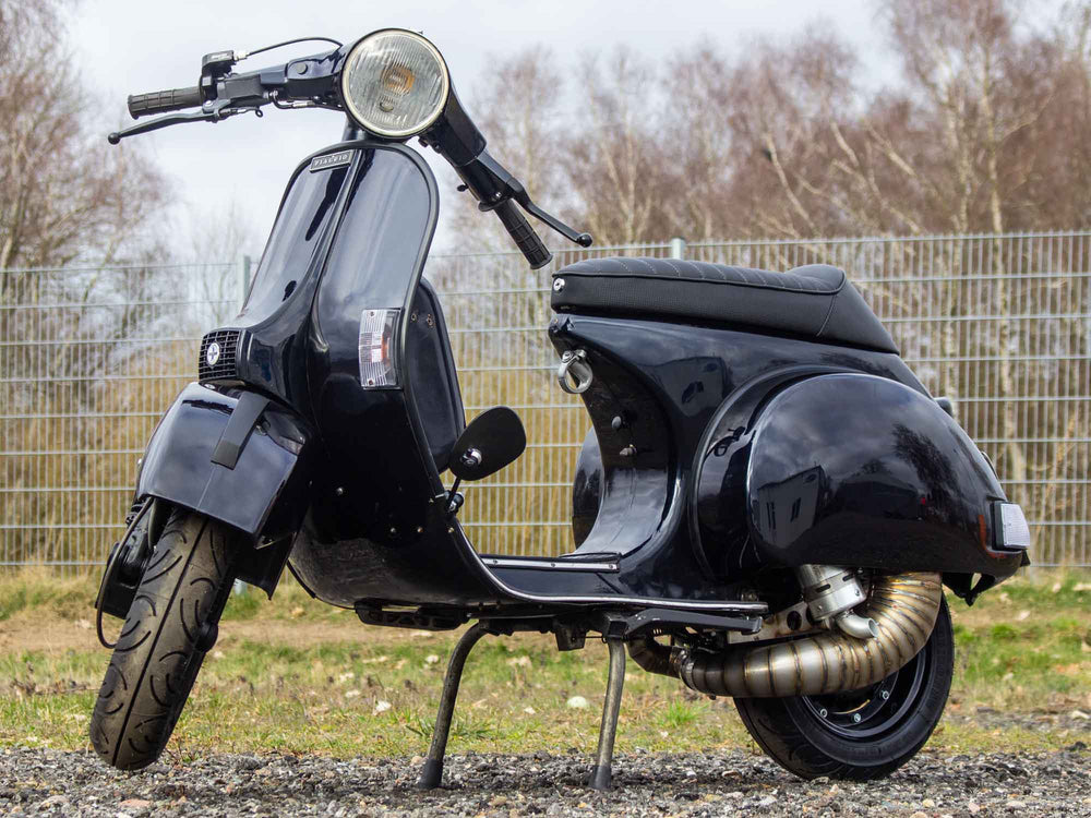 Custom Vespa Tuning PX 244ccm mit Scheibenbremse und Rennauspuff in Midnight Blue 